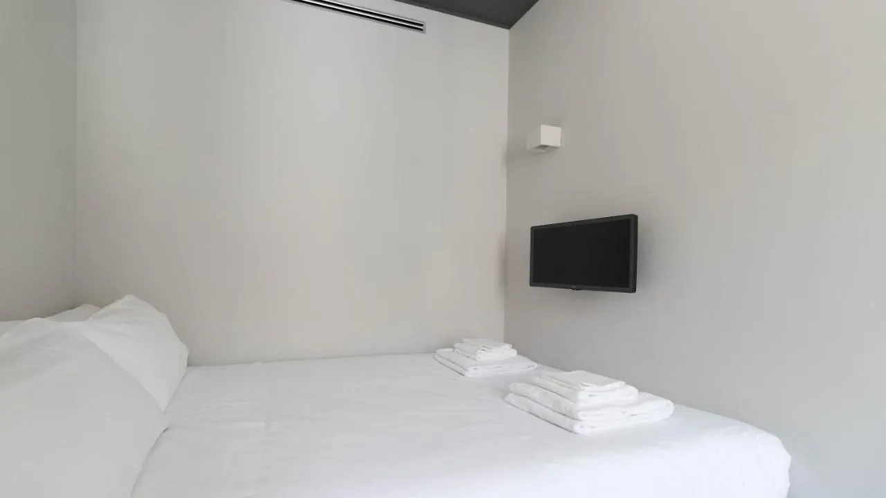 Baracchini 9 B Apartment Milan